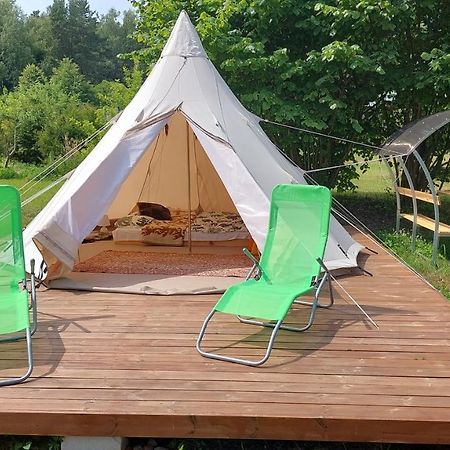 Hotel Glamping Fluffy Horns - Glempings Pukainie Ragi Plieņciems Exterior foto
